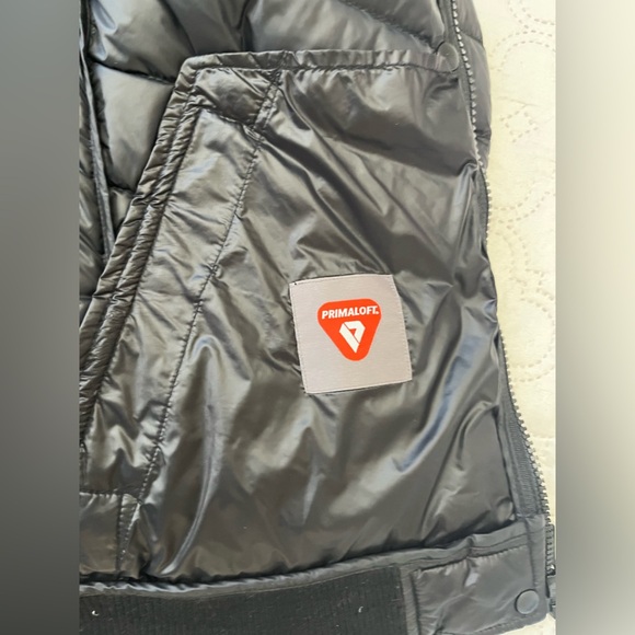 Bernardo Black Quilted Bomber Jacket Women’s L Primaloft Water Resistant - Picture 14 of 17